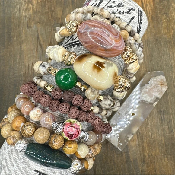 Leopard skin jasper chunky beaded bracelet/handmade/Vintage beads - Picture 2 of 5